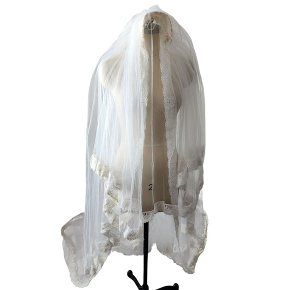 60s Headband Cathedral Wedding Veil 107in Long Lace with Blusher Heirloom bridal - Picture 10 of 16